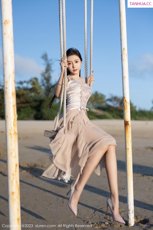 王馨瑶  [XiuRen]高清写真图 2023.04.14 No.6581 王馨瑶yanni 美腿外拍第3张图片